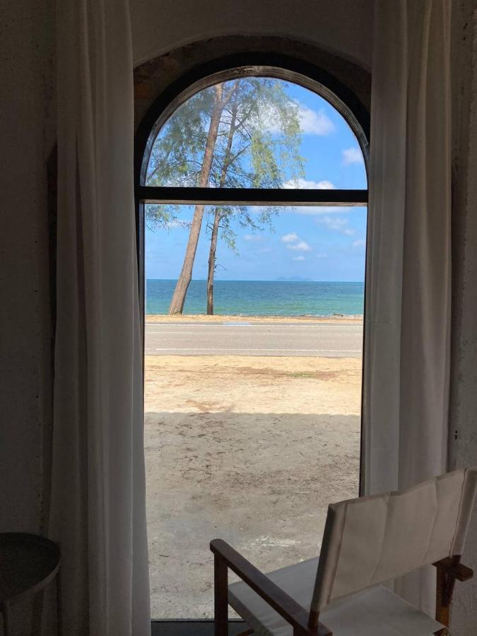 Tamu Beradu Seaview Private Villa 3 Bedroom No Pool 6 Pax Max Dungun Eksteriør billede